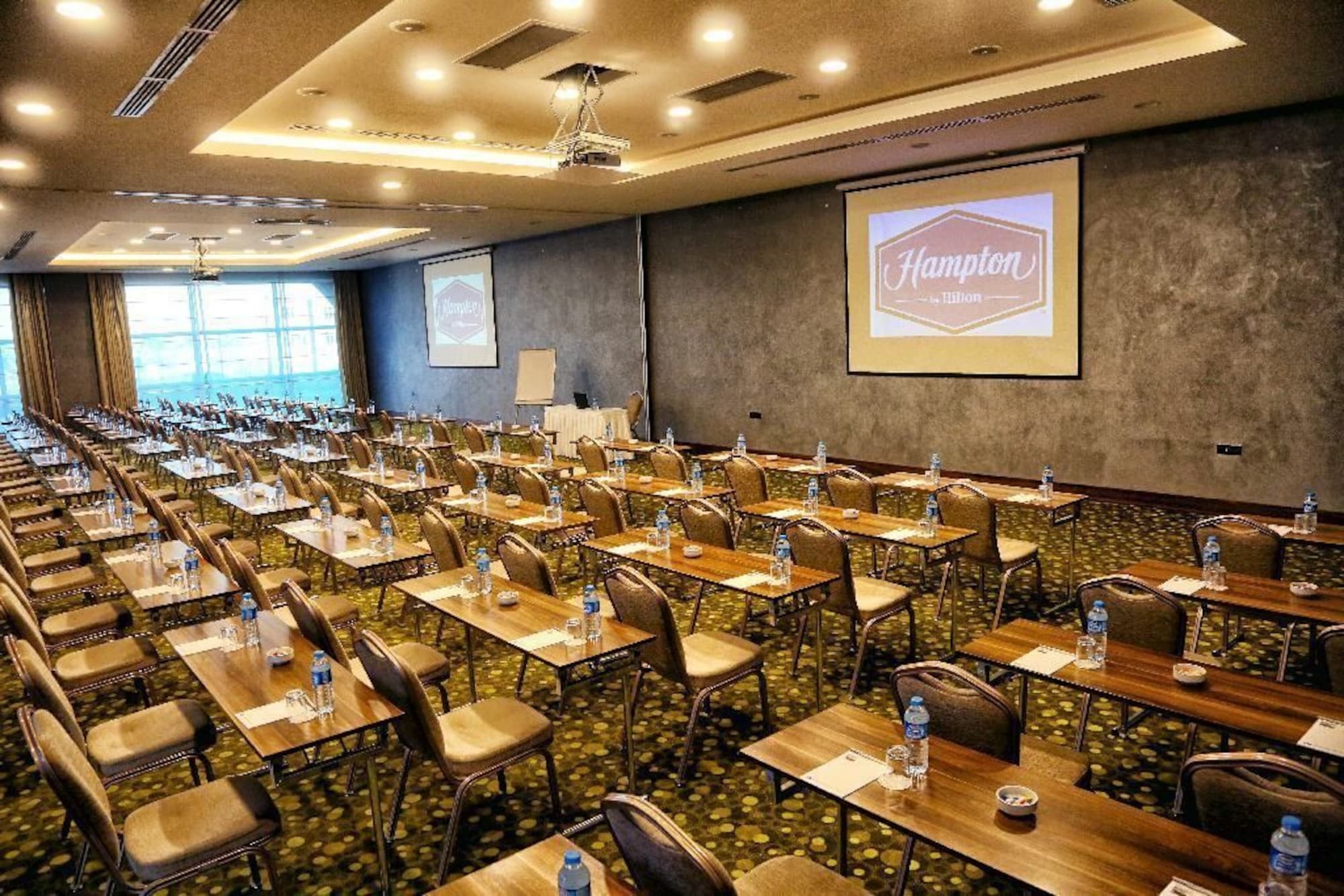 Hotel Hampton By Hilton Samsun Exteriér fotografie